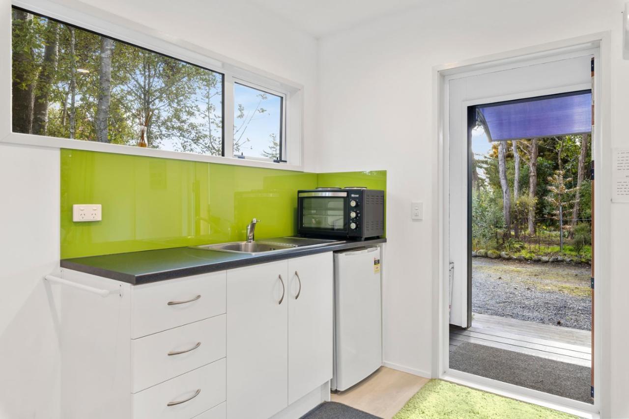 Bellbird Cottage - Lake Taupo Bach Waitahanui Esterno foto